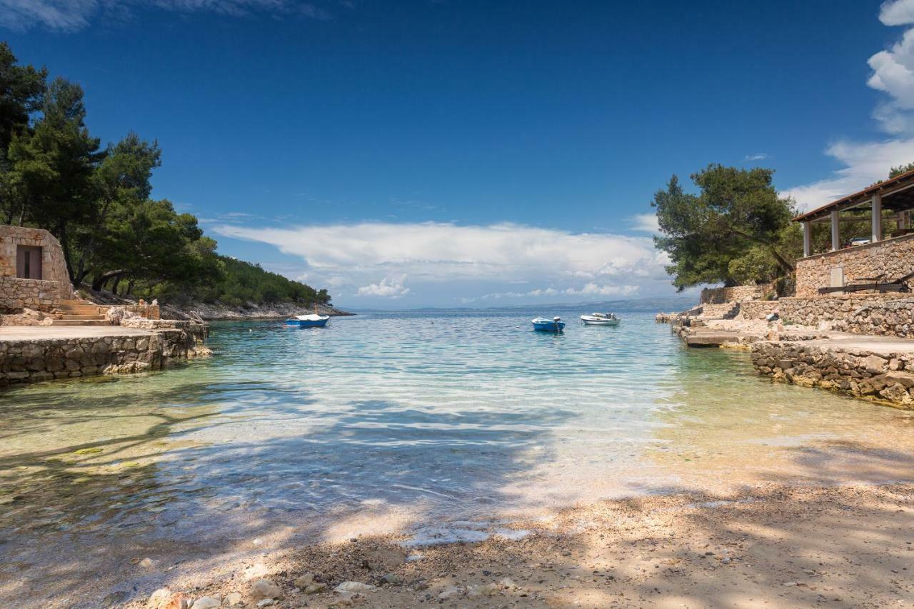 Golden Bay Hvar ฮวาร์ ภายนอก รูปภาพ