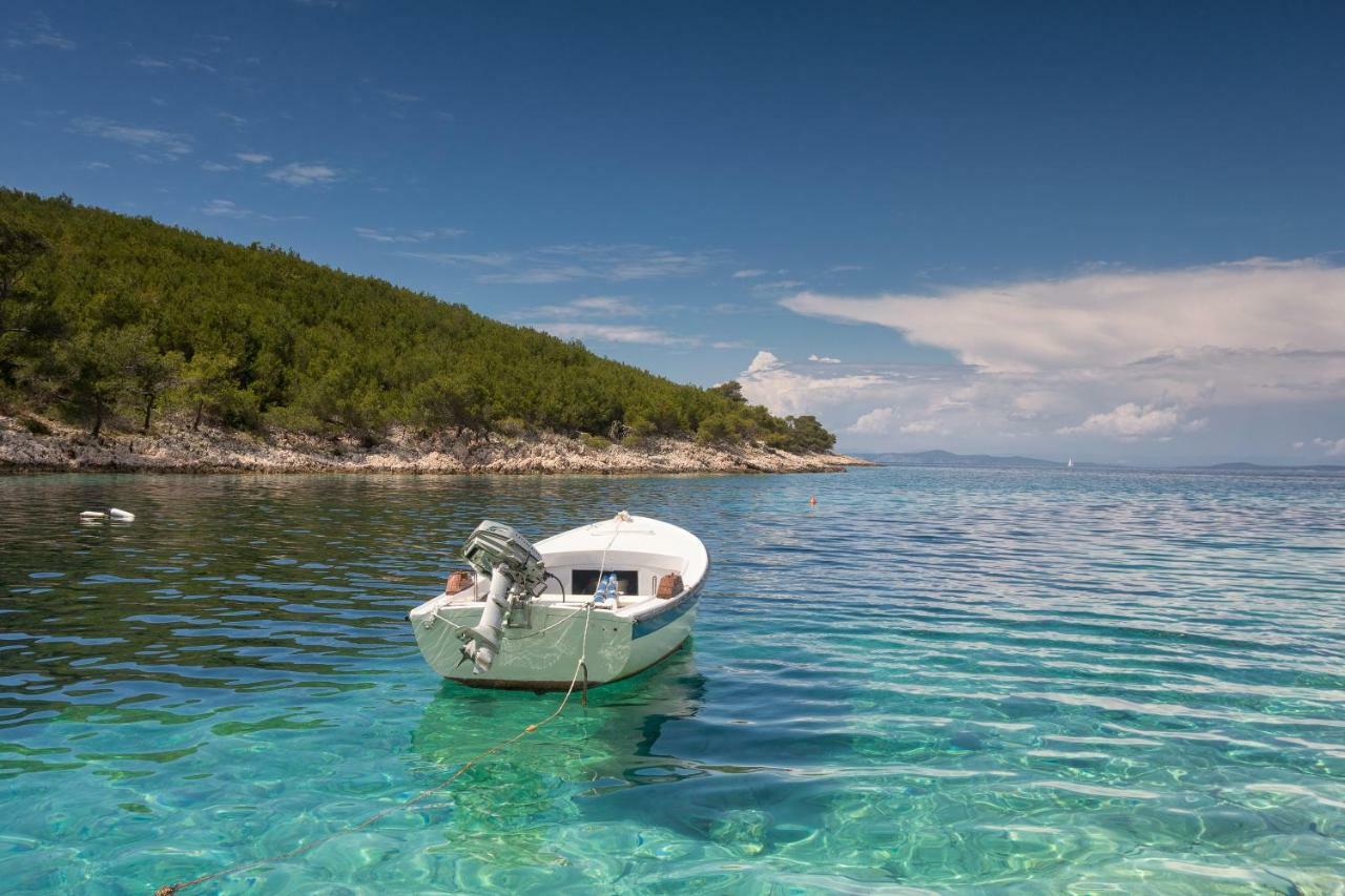 Golden Bay Hvar ฮวาร์ ภายนอก รูปภาพ