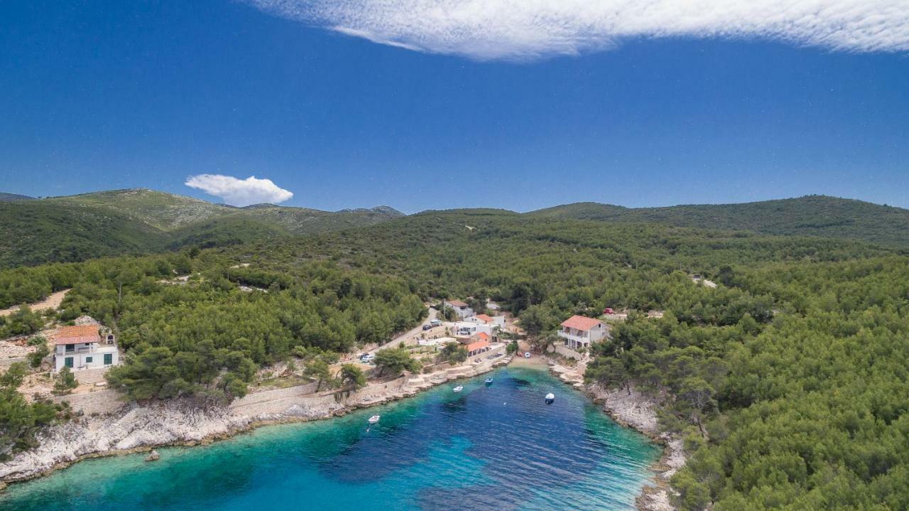 Golden Bay Hvar ฮวาร์ ภายนอก รูปภาพ