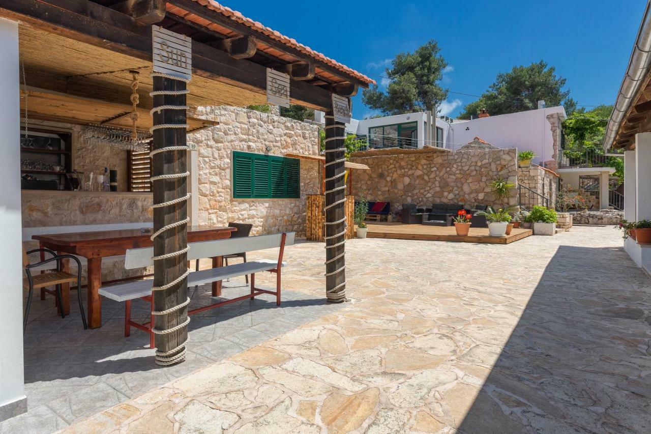 Golden Bay Hvar ฮวาร์ ภายนอก รูปภาพ