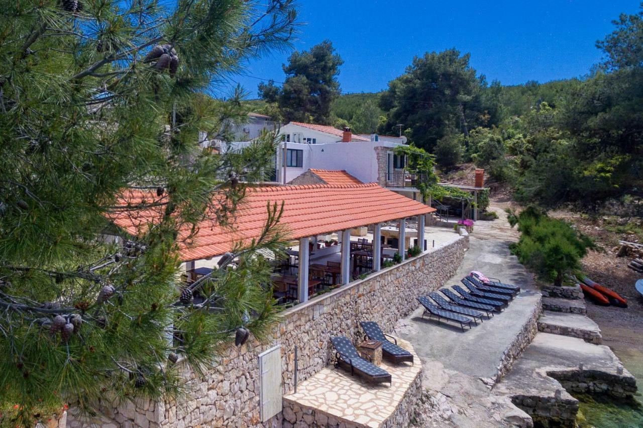 Golden Bay Hvar ฮวาร์ ภายนอก รูปภาพ