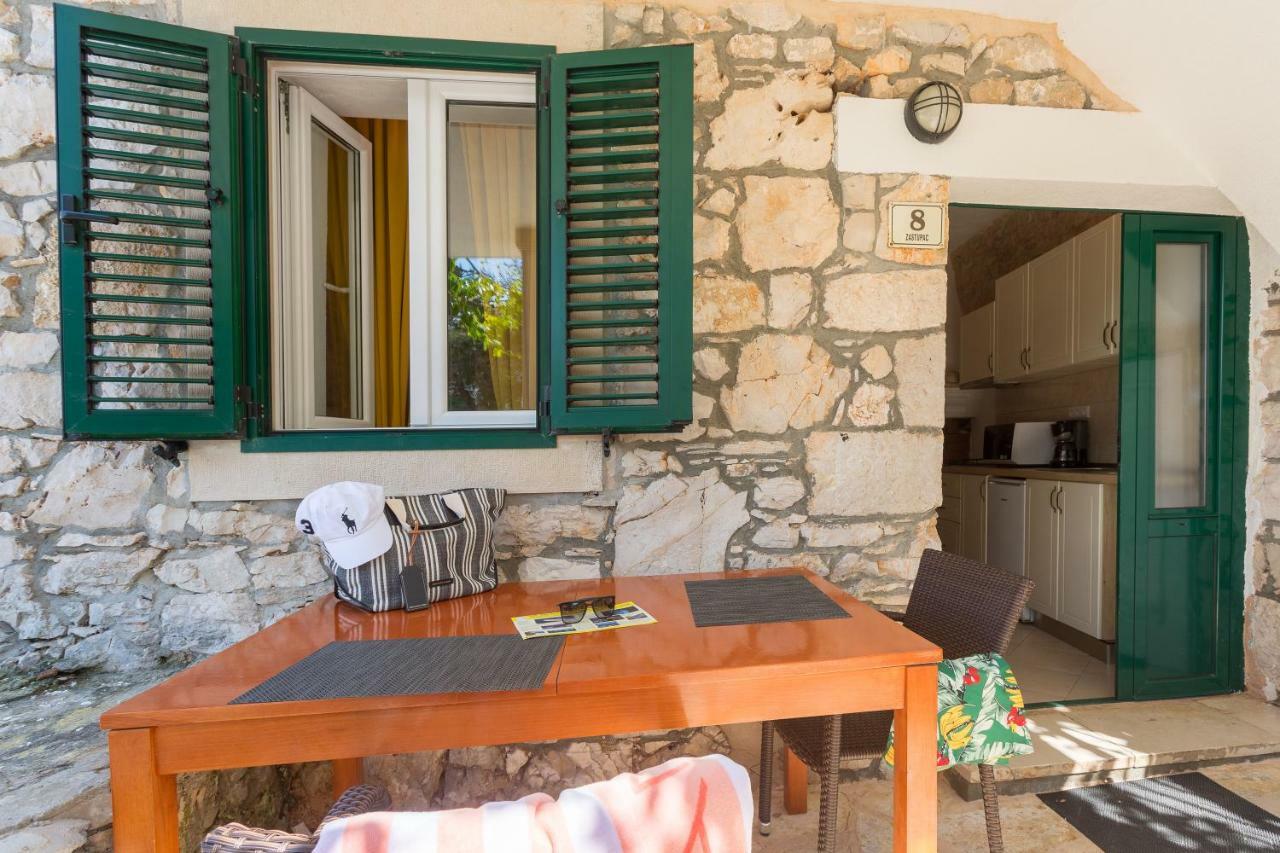 Golden Bay Hvar ฮวาร์ ภายนอก รูปภาพ